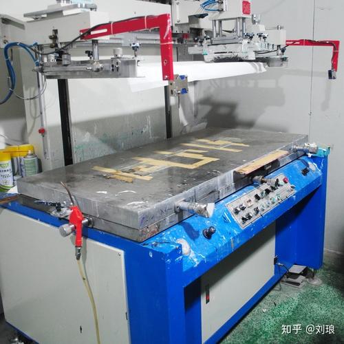 百韬网络与东莞吉顺玻璃制品厂签约网站建设协议